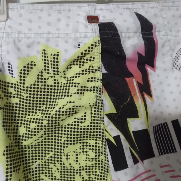 Quiksilver swim trunks. - Picture 6 of 8